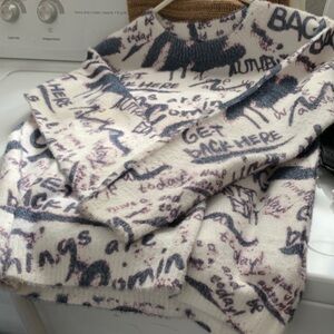 Amazon Women's Graphic Print Sweater - Black and Cream